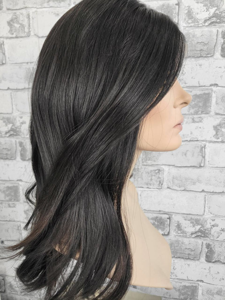 18" Lux Lace Wig - Natural Black (L)