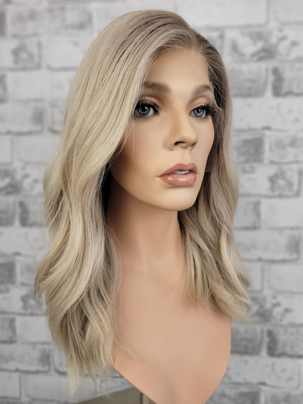 18" Lux Lace '24 Wig - Platinum Ash (M) - FLOX HAIR