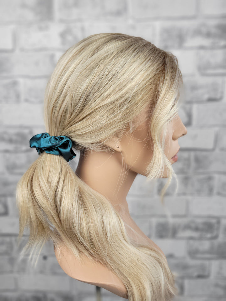 22" Lace Pony Wig - Icy Beige (S)