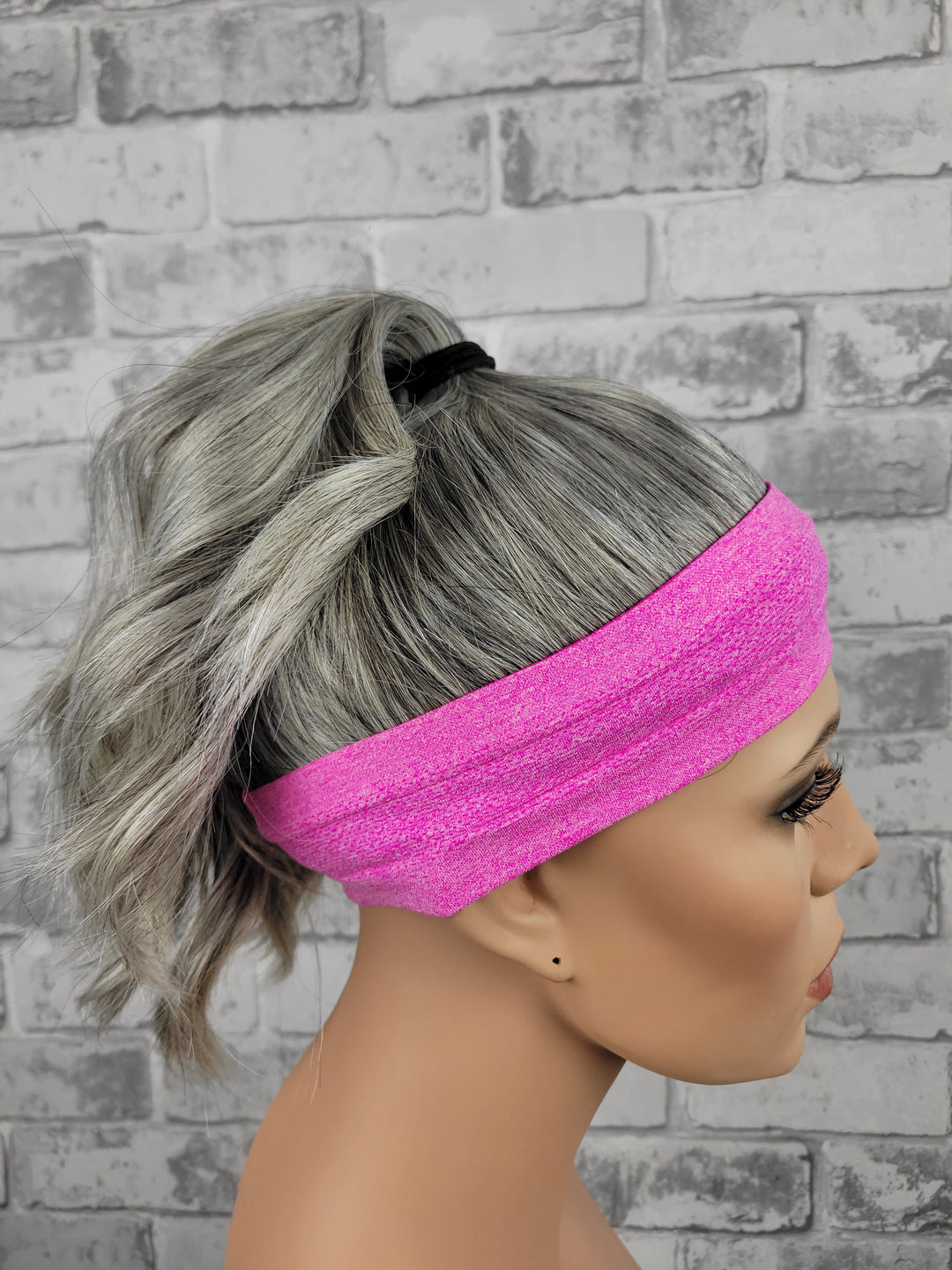 20" NEW Sport Pony Wig - Salt 'N' Pepper (L)