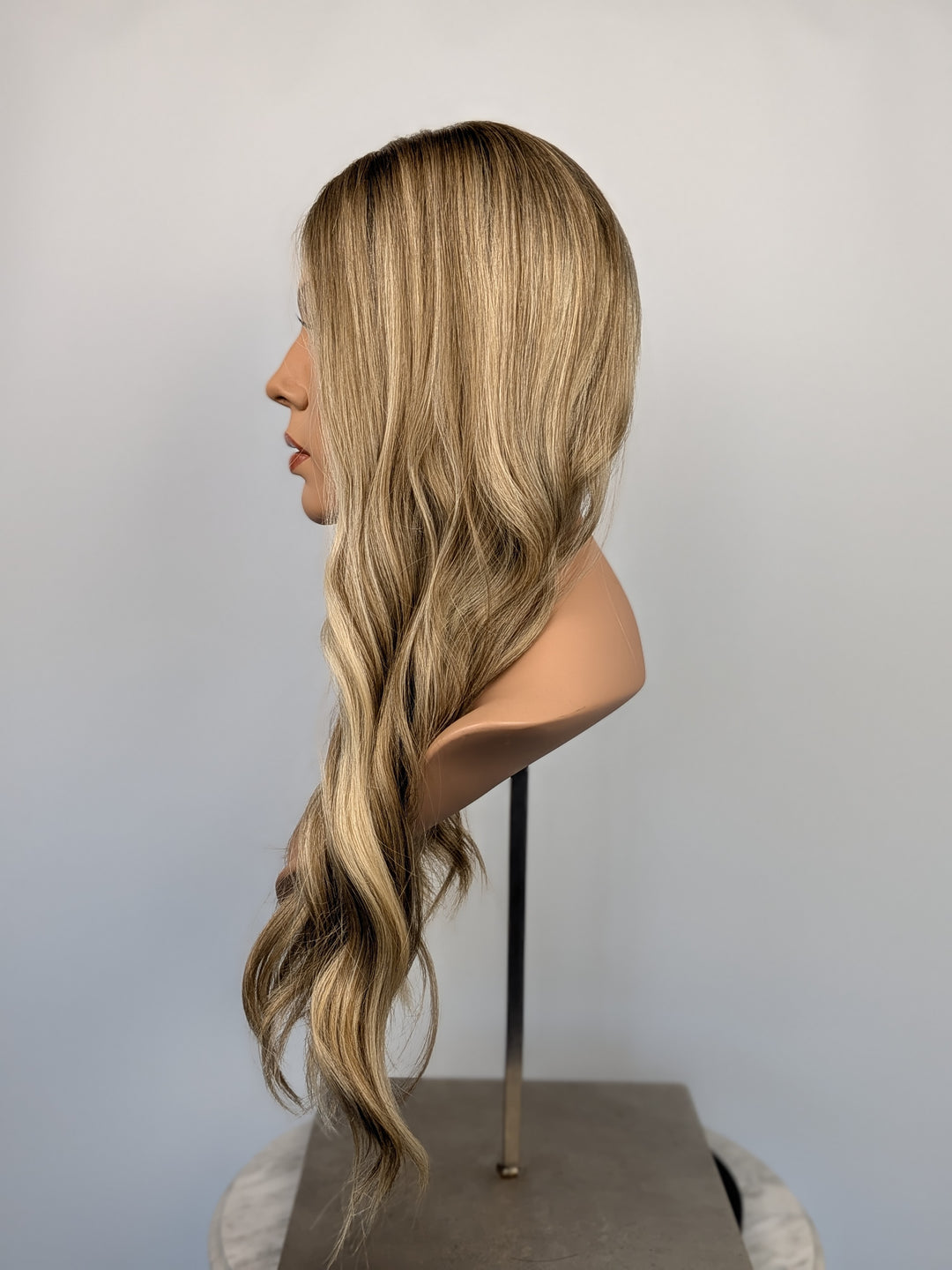 24" Lux Lace Wig - Golden Oak (XS)