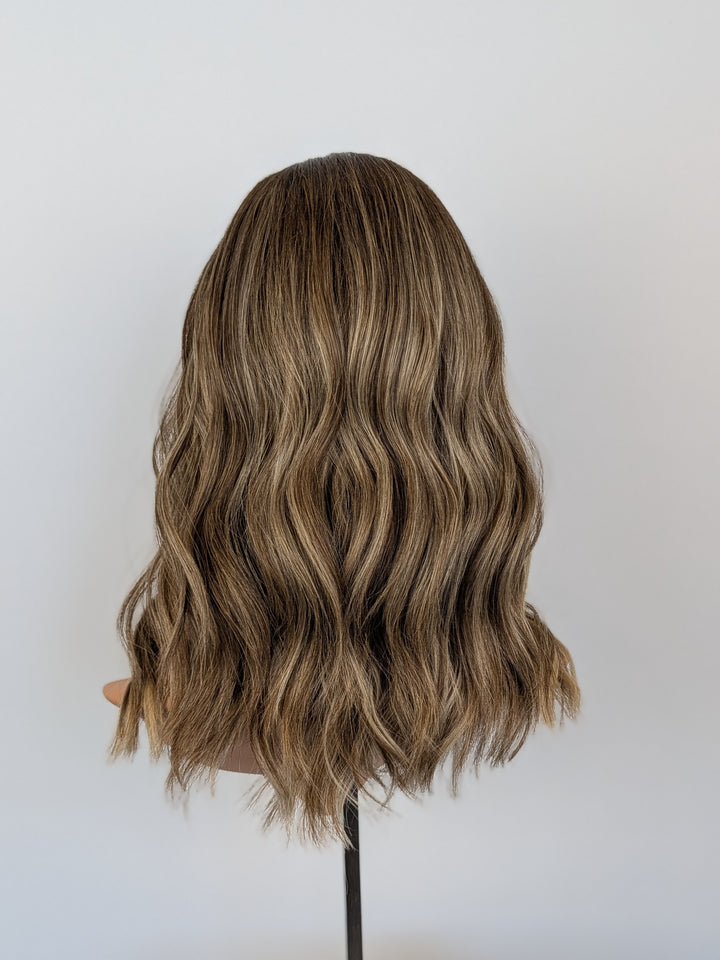 15" Lux Lace Wig - Dawnlight Bronde (S)