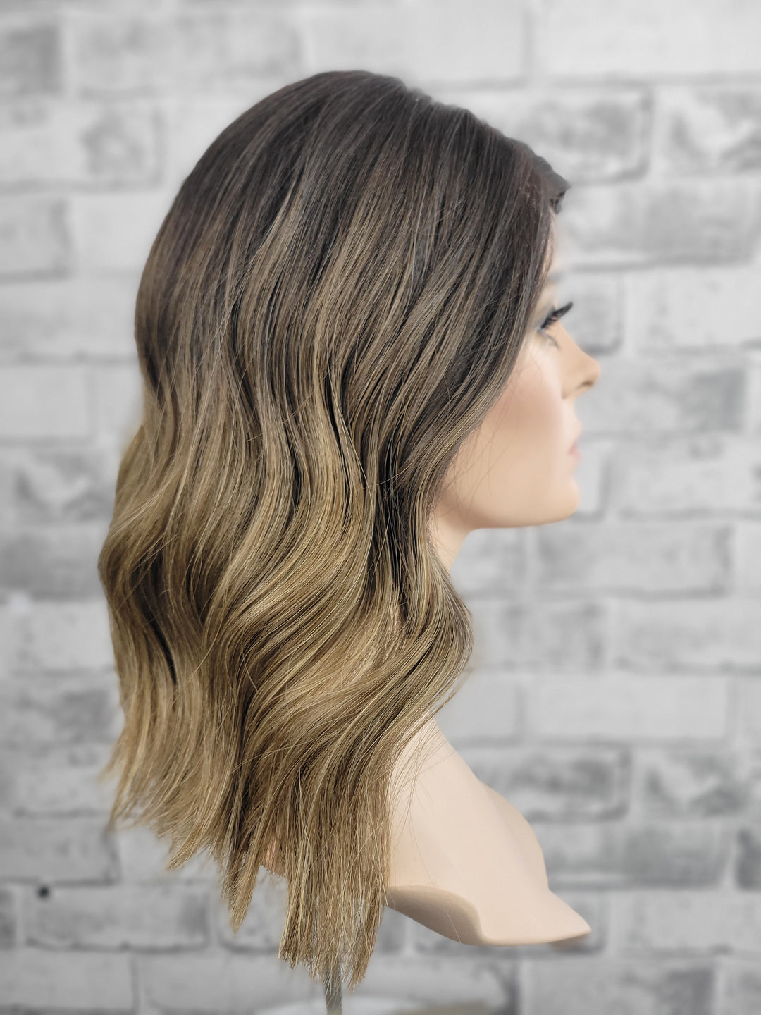 15" Lux Lace Wig - Driftwood Bronde (S)