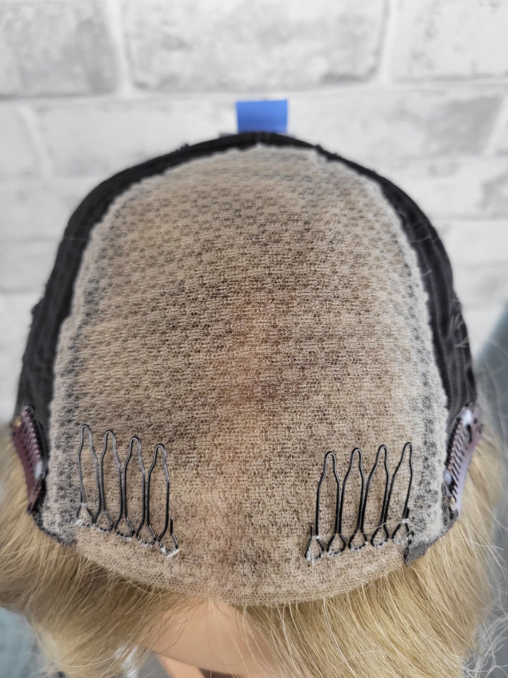 14" Closed Lace Topper - Golden Oak (8x8)