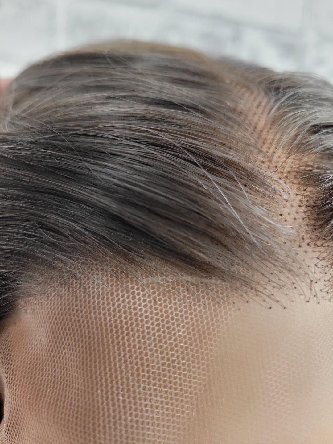 20" HR Synthetic Lace Top -  LWBLO10/25-2 (M)