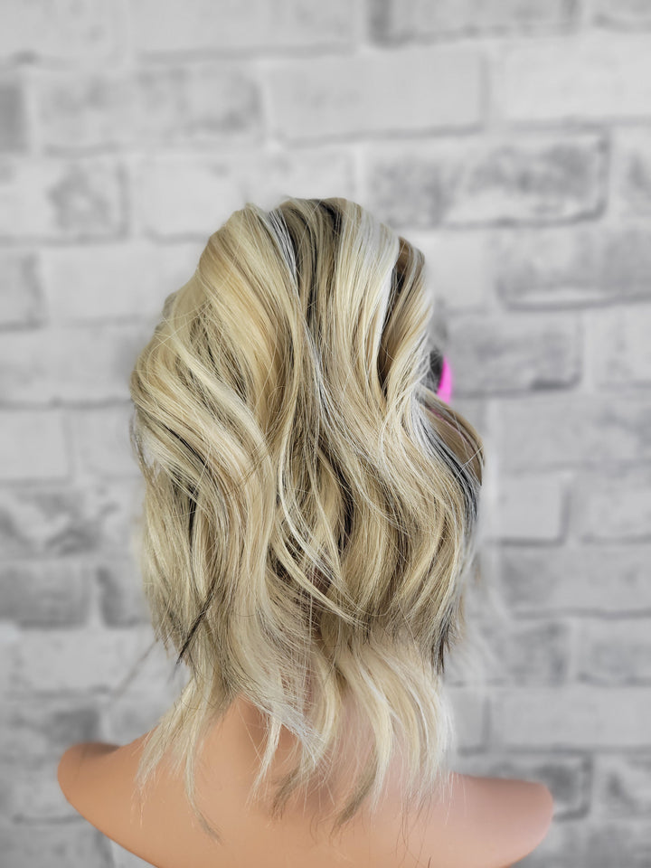 20" NEW Sport Pony Wig -  Sun-Warmed Blonde (L)