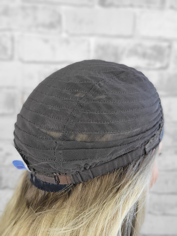 20" NEW Sport Pony Wig -  Sun-Warmed Blonde (L)