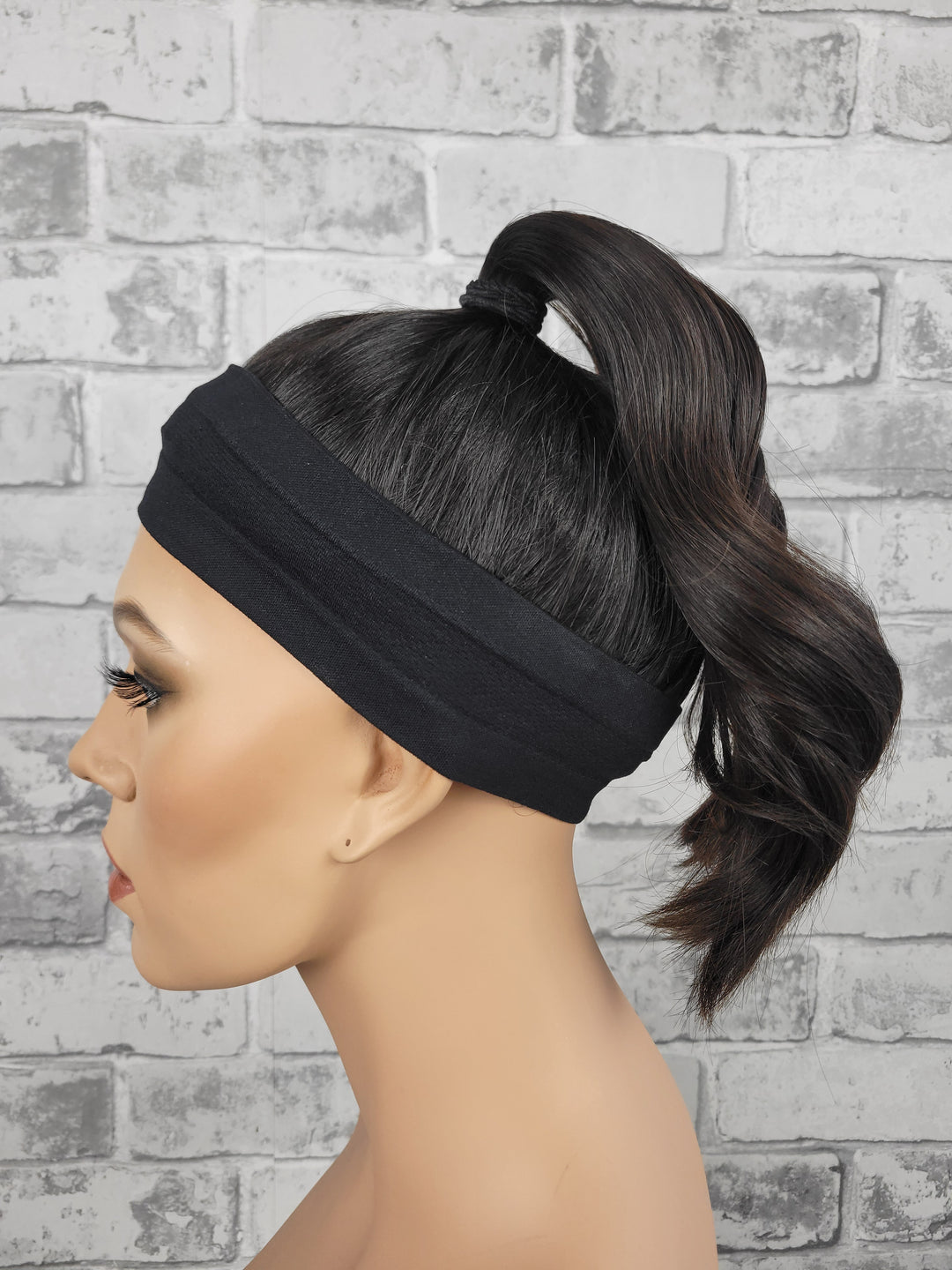 20" NEW Sport Pony Wig - Darkest Brown (L)