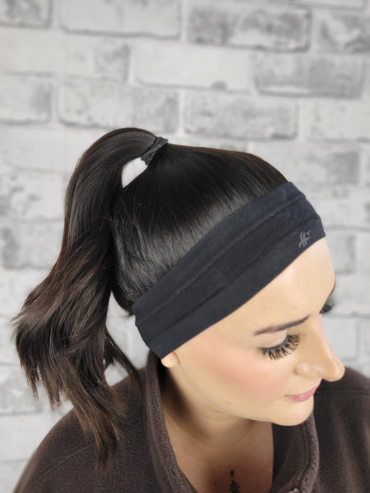 20" NEW Sport Pony Wig - Natural Black (M)