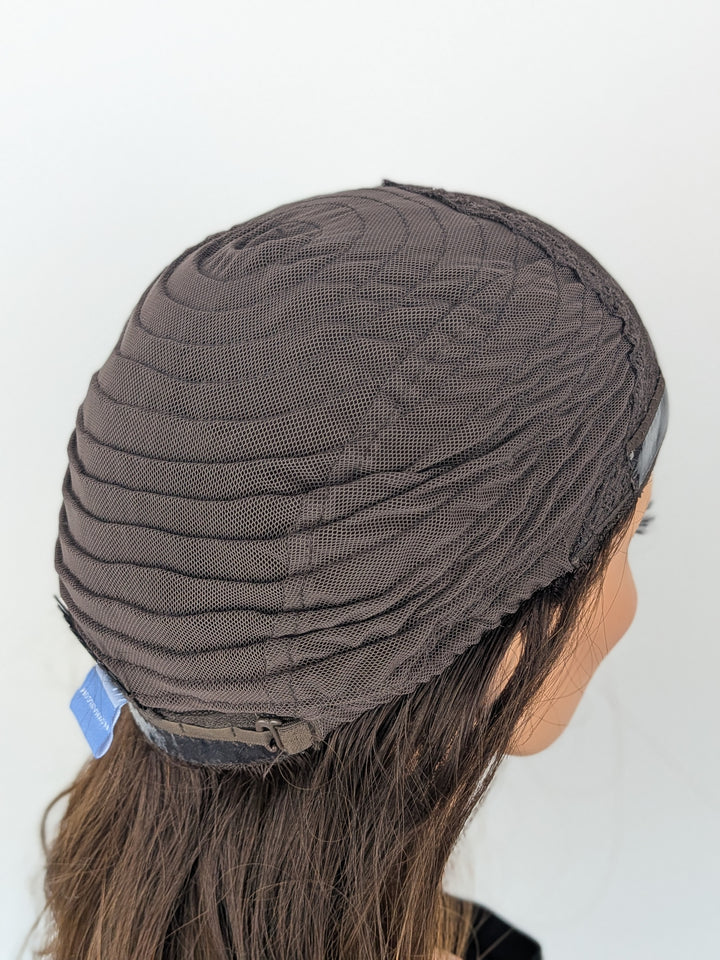 20" NEW Sport Pony Wig - Chocolate Ombre (L)