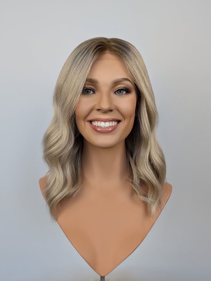 16" Lux Lace Wig - Arctic Pearl (XS)