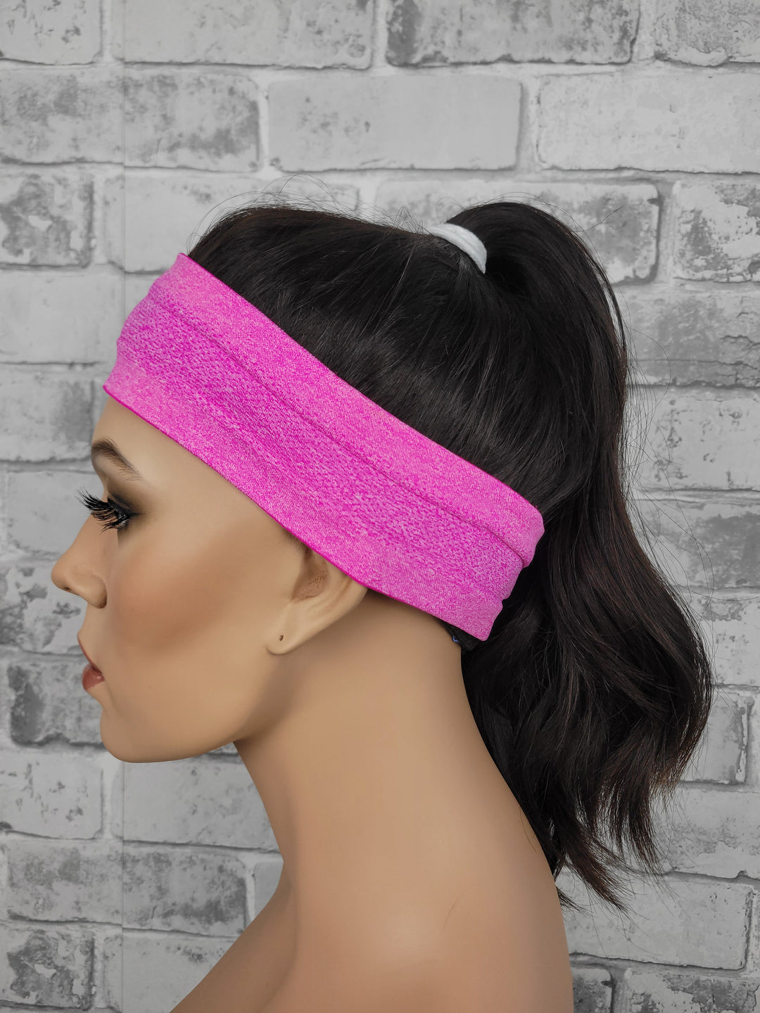 20" Sport Pony Wig - Darkest Brown (M)