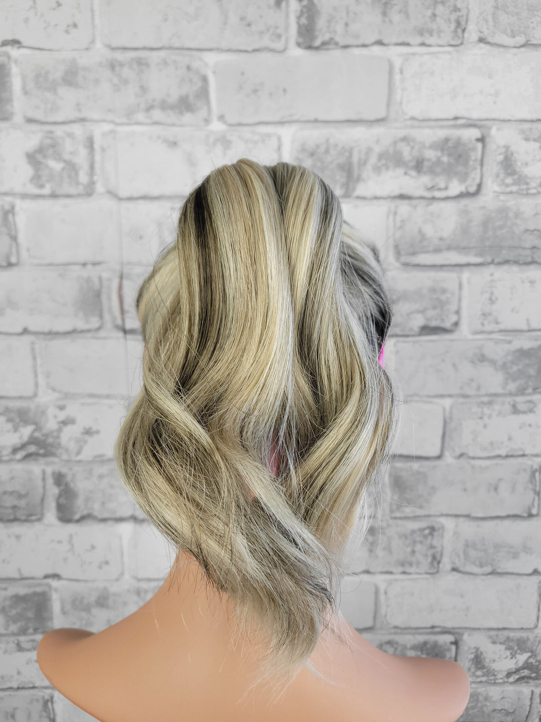 20" NEW Sport Pony Wig - Sun-Warmed Blonde (M)