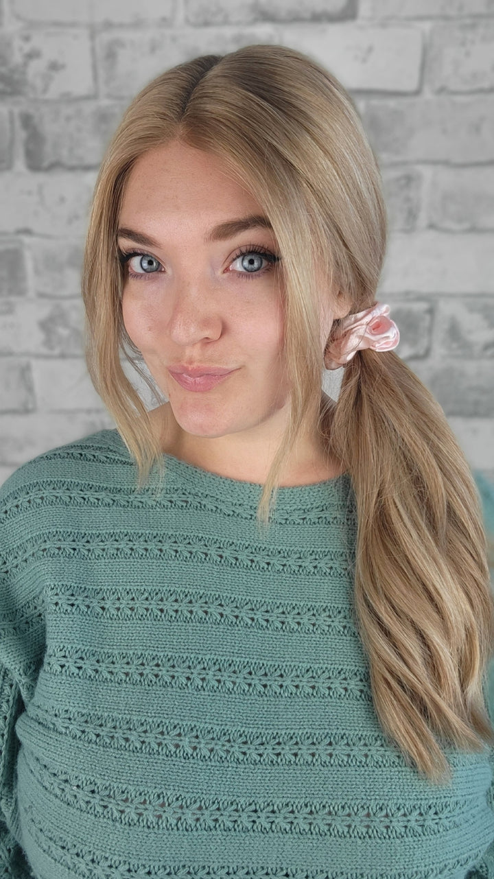 22" Lace Pony Wig - White Sand (S)