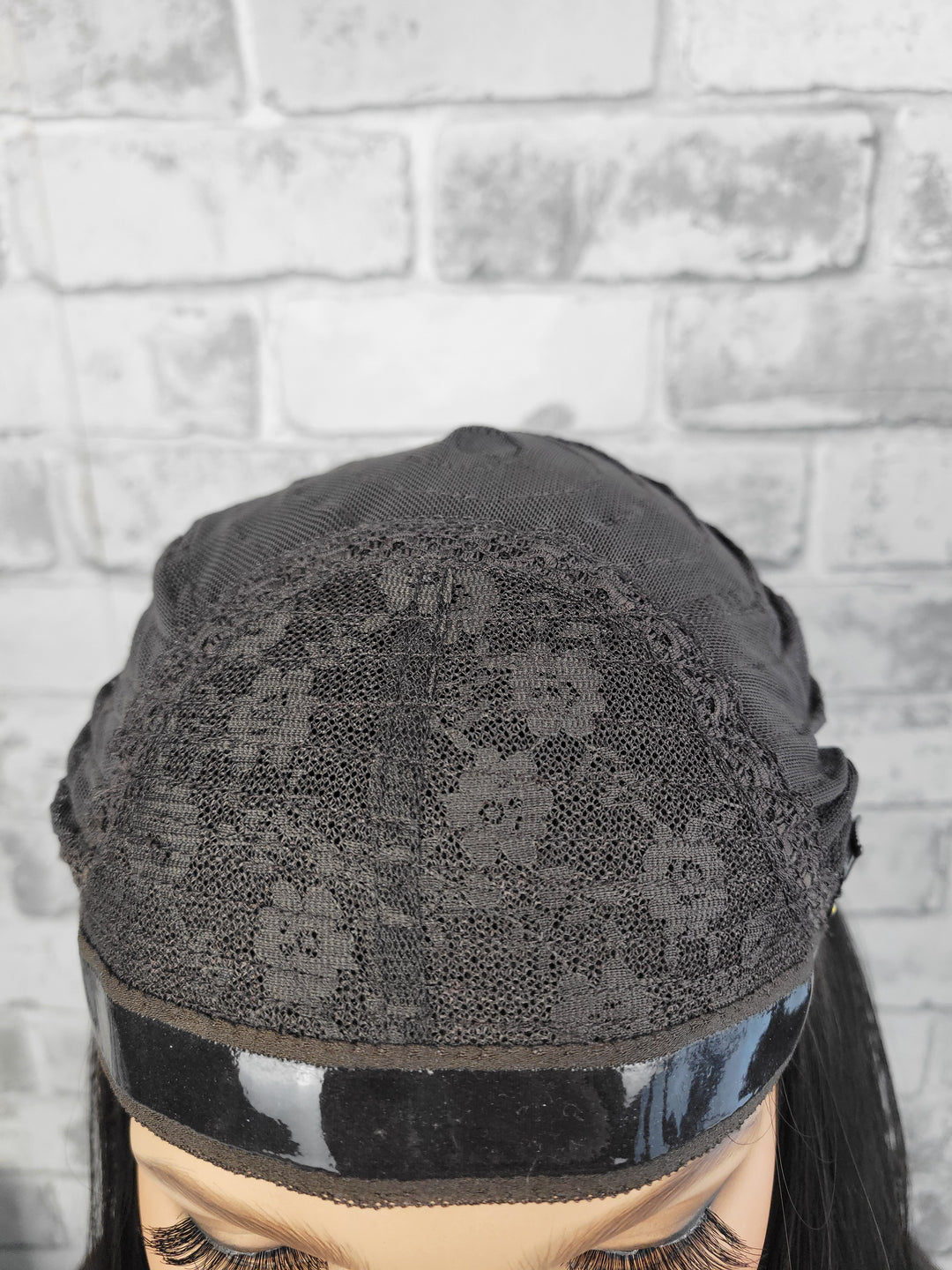 22" Sport Pony Wig - Darkest Brown (L)