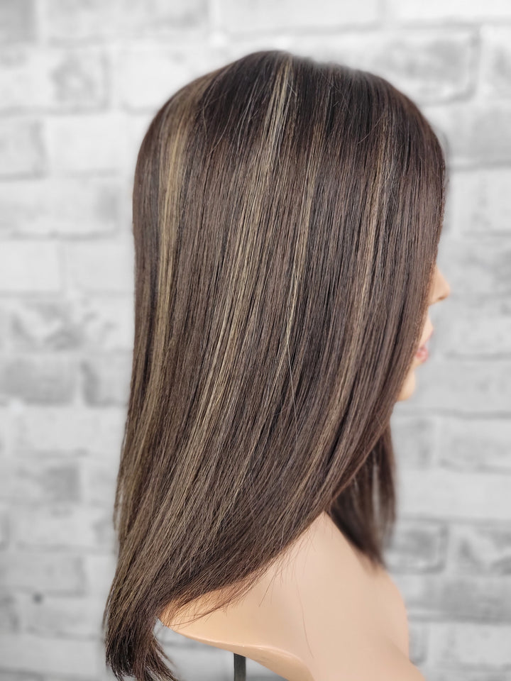 16" Closed Lace Topper - Bright Onyx (8x8)