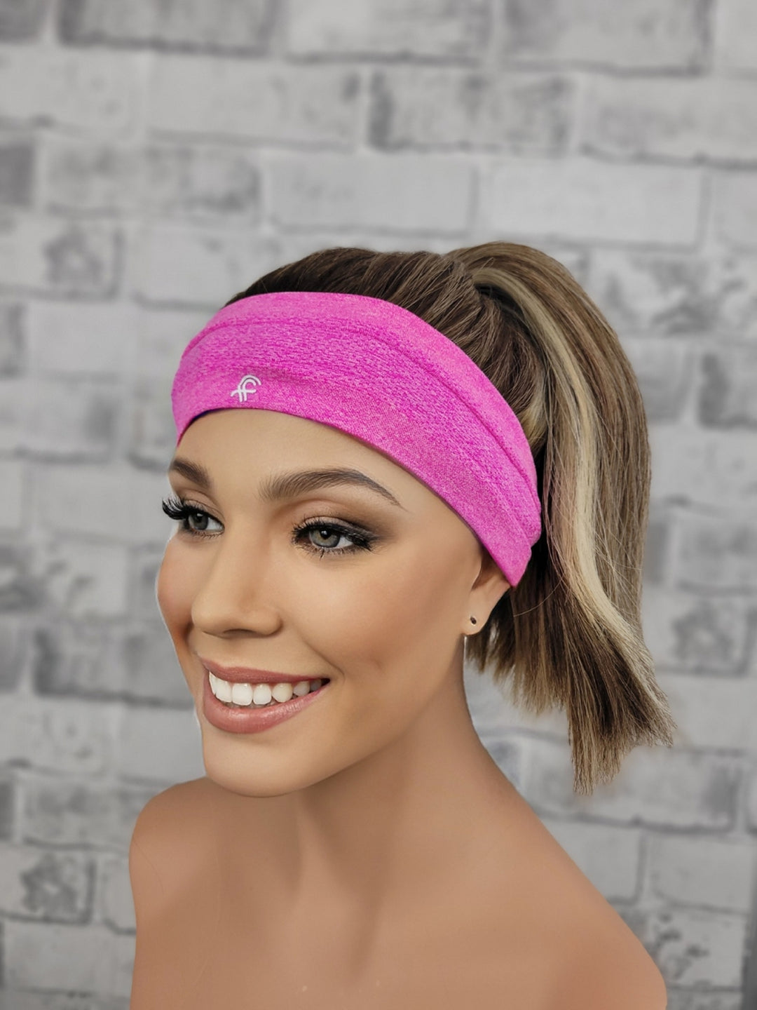 18" Sport Pony Wig - Orla (L)