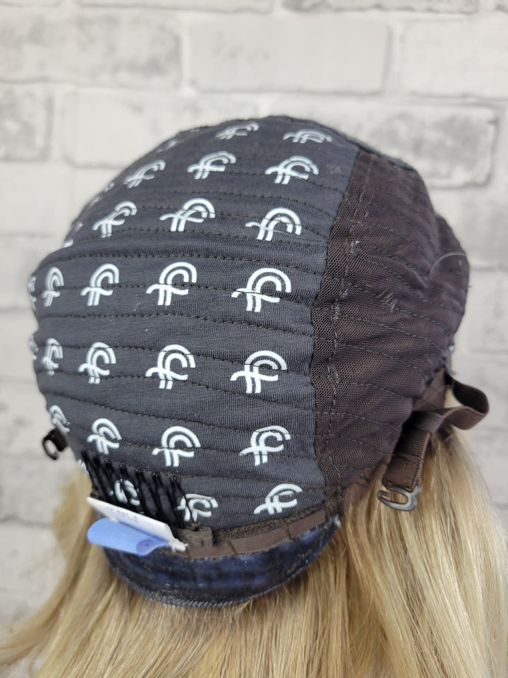 12" Lux Lace Wig - Golden Oak (S)