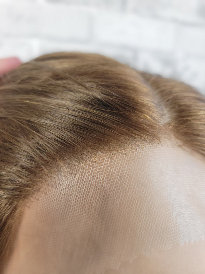 22" Lace Pony Wig - Caramel Twist (M)