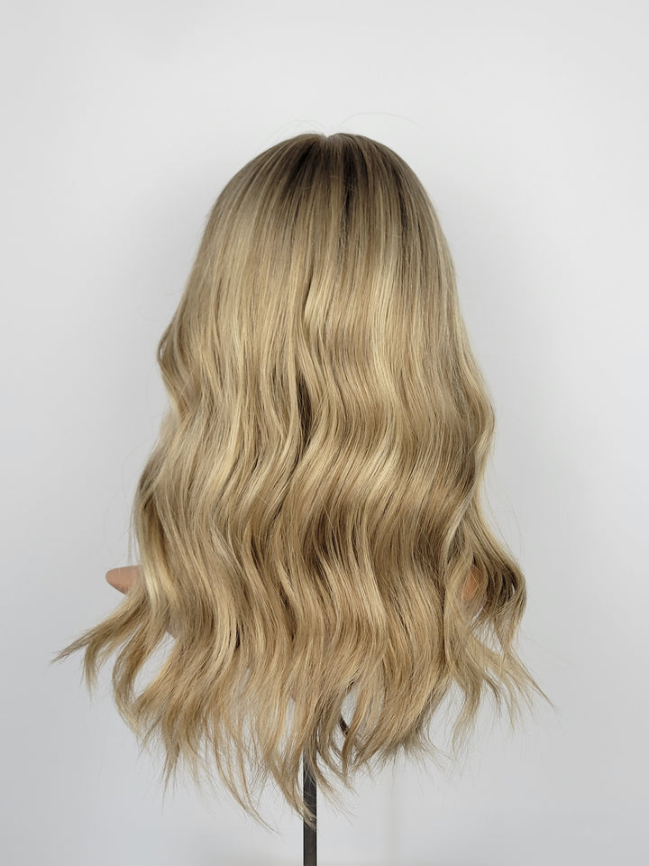 18" Lux Lace Wig - Golden Oak (M)