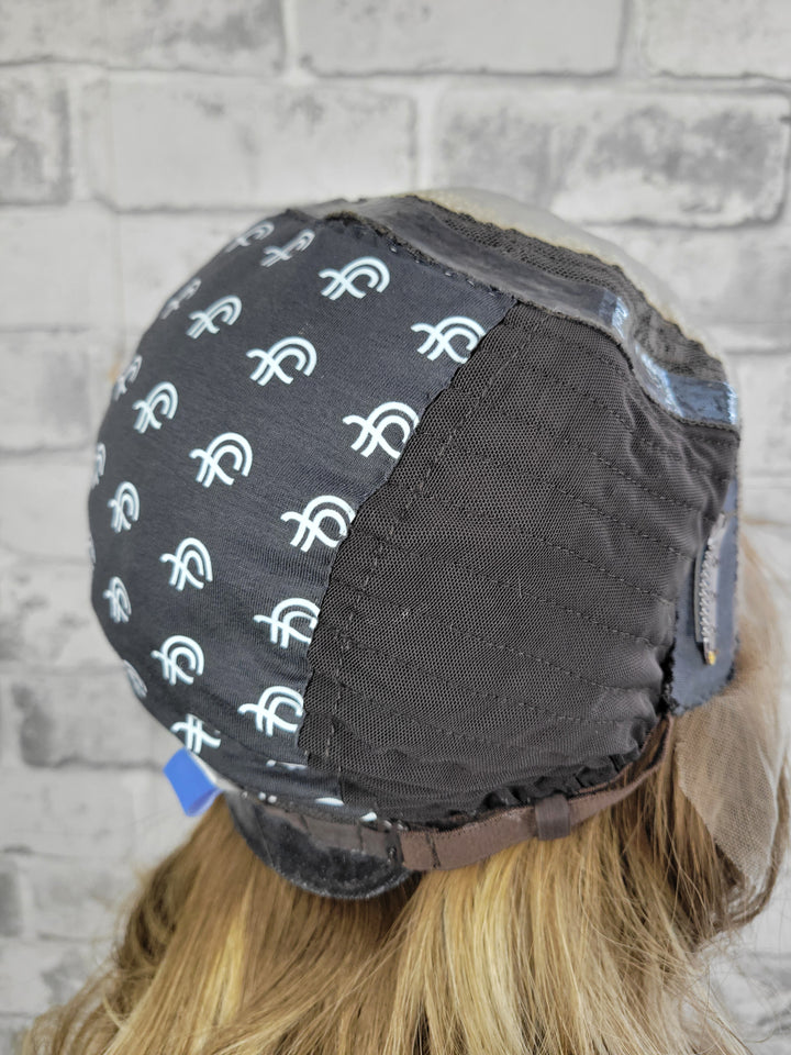 15" Lux Lace Wig - Dawnlight Bronde (M)