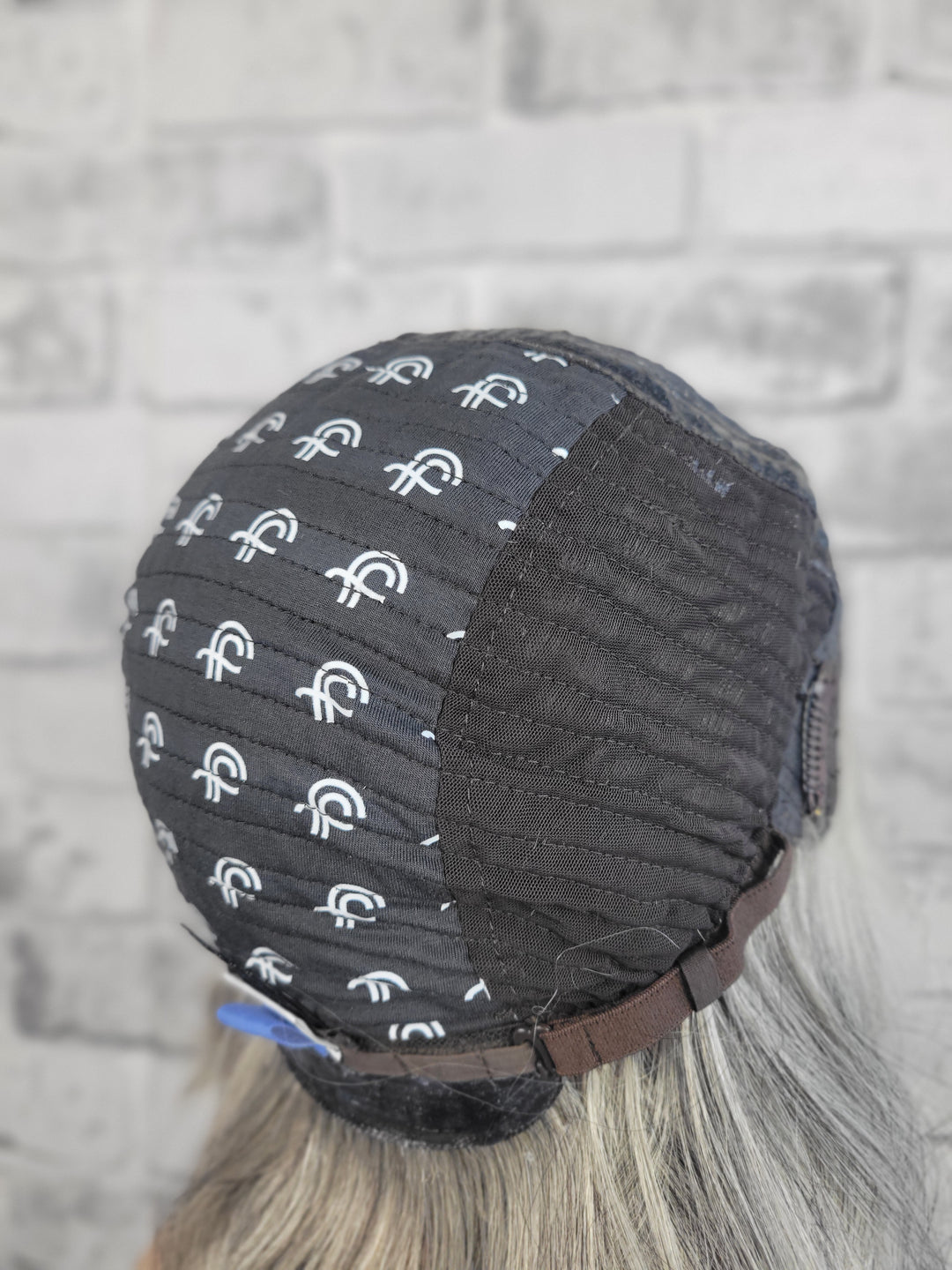 12" Lux Lace Wig - Salt'n'Pepper (M)