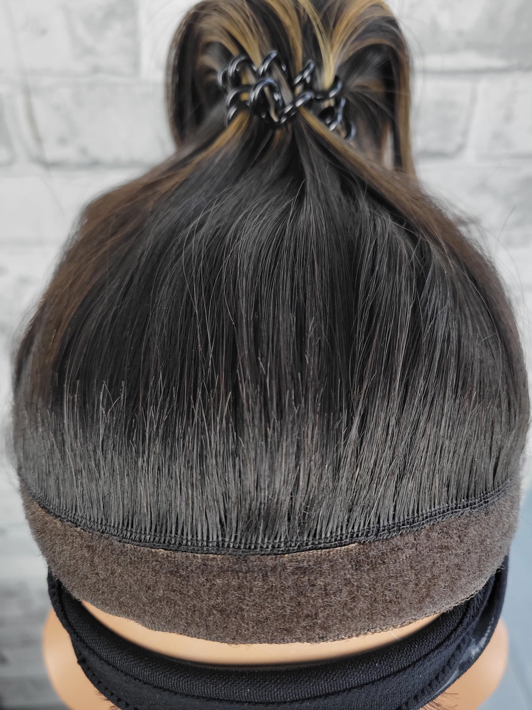 20" NEW Sport Pony Wig - Night Sky (M)