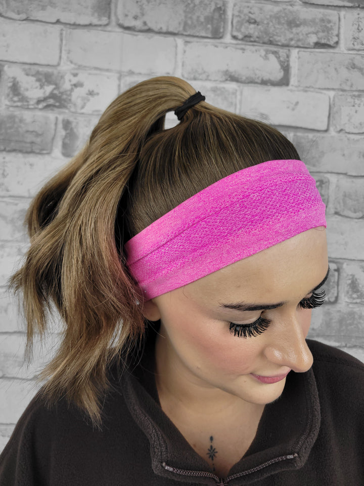 20" NEW Sport Pony Wig - Latte (S)