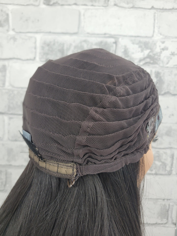 22" Sport Pony Wig - Natural Black (L)