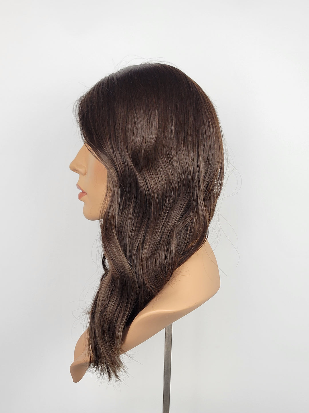 18" Lux Lace Wig - Darkest Brown (M)