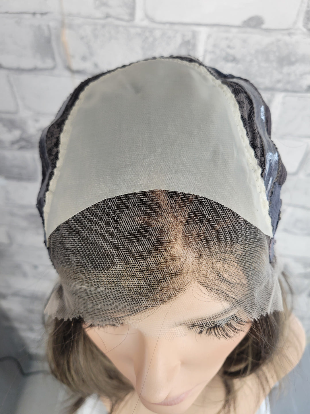 15" Lux Lace Wig - Iced Truffle (M)