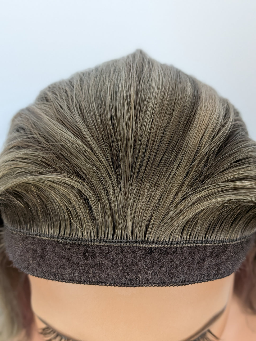 20" NEW Sport Pony Wig - Smokey Beige (M)