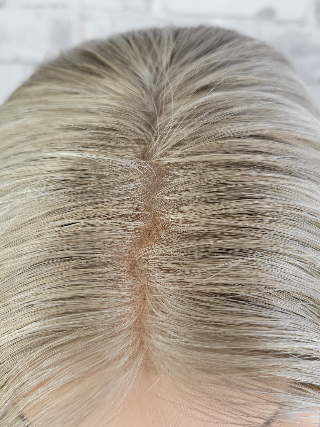 15" Lux Lace Wig - Golden Oak (S)