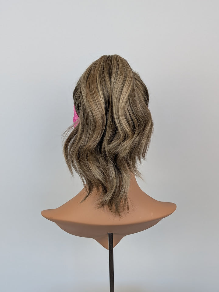 20" NEW Sport Pony Wig - Smokey Beige (M)