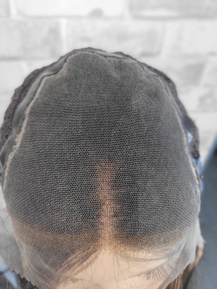 22" Lace Pony Wig - Goldstone (M)