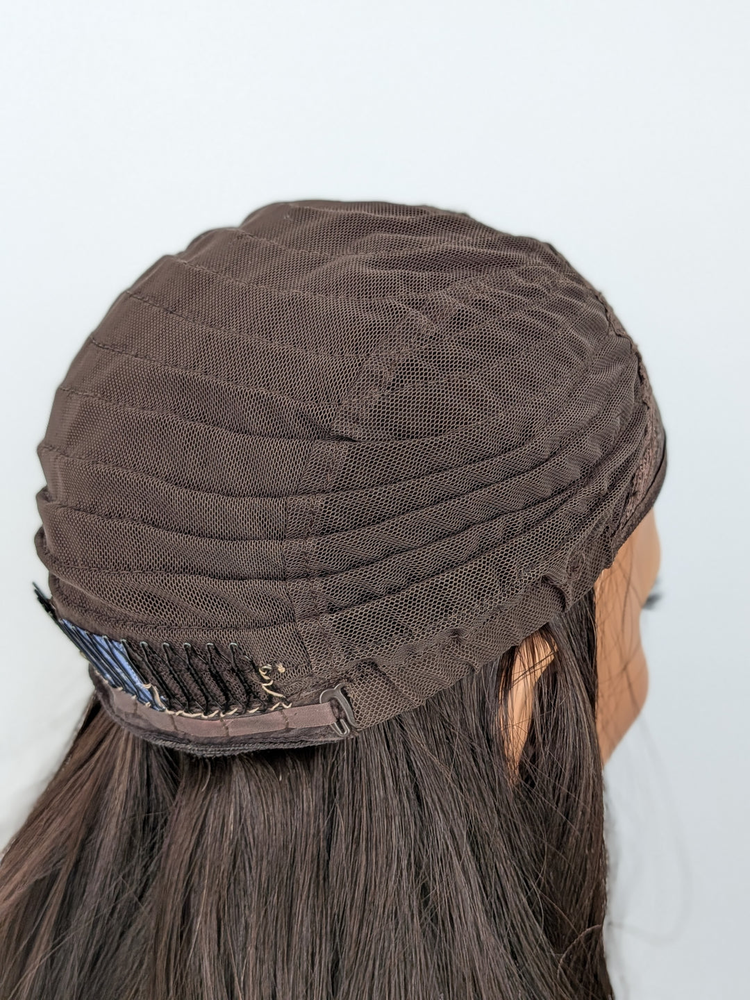 22" Pre-Loved OG Sport Pony Wig - Darkest Brown (M)