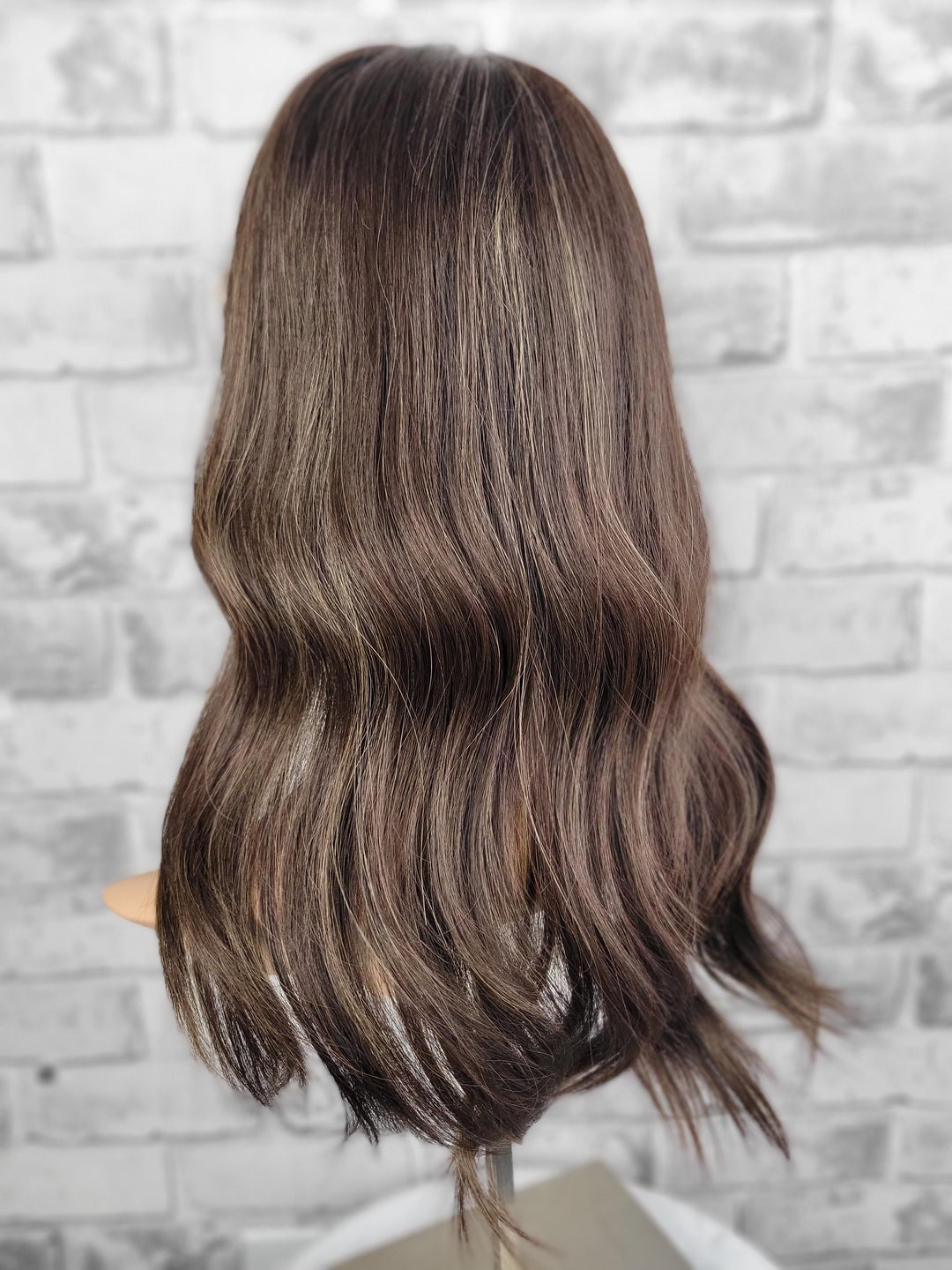 18" Closed Lace Topper - Bright Onyx (8x8)