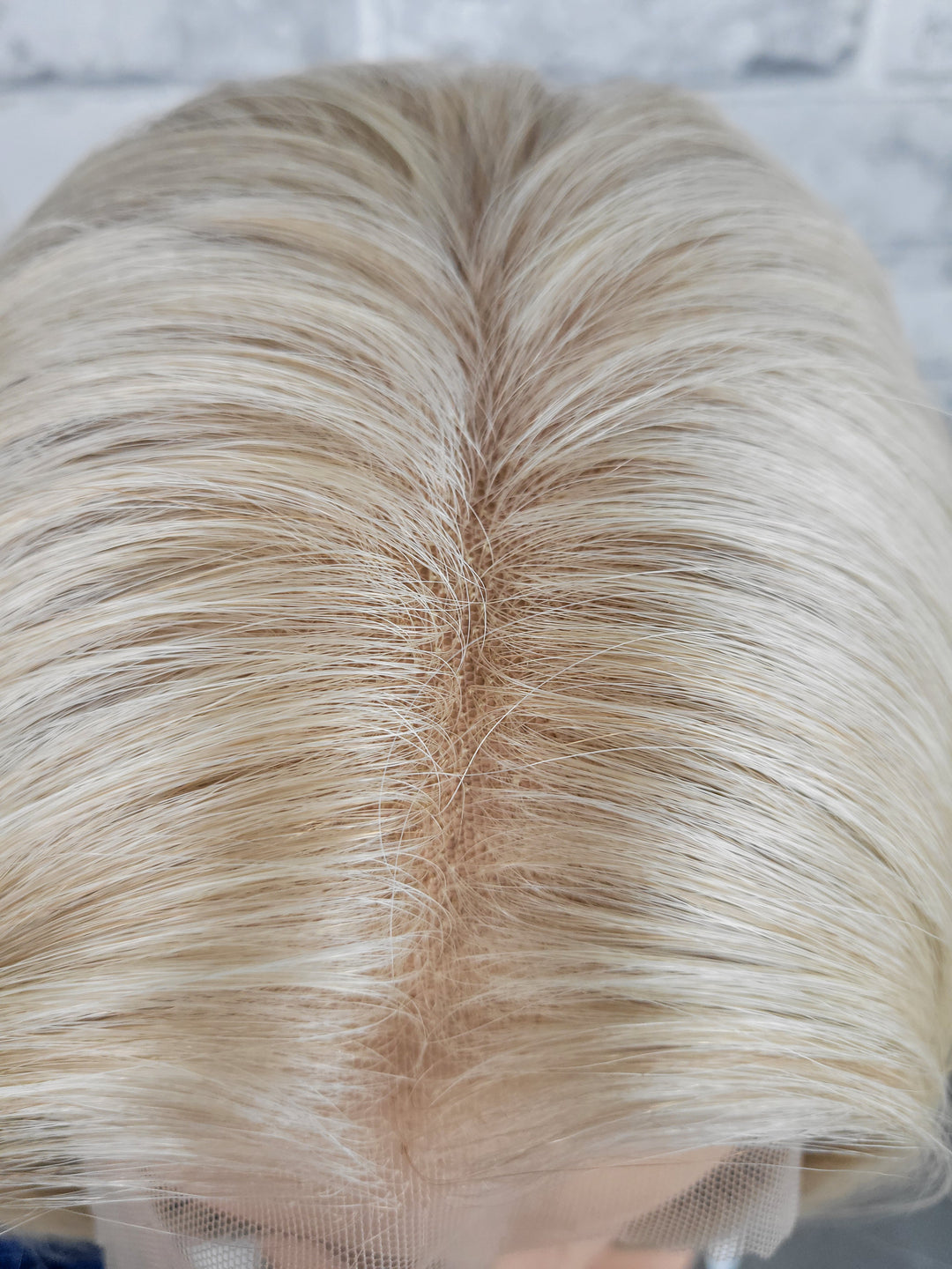 17" Synthetic Lace Top Wig (S/M) - LGBLO04/25-4