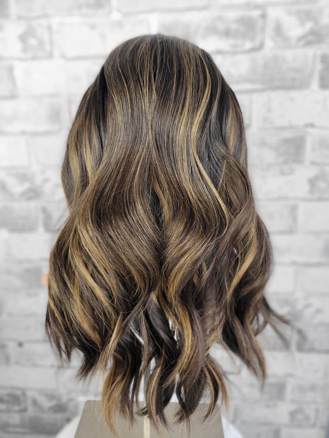 20" NEW Sport Pony Wig - Night Sky (M)