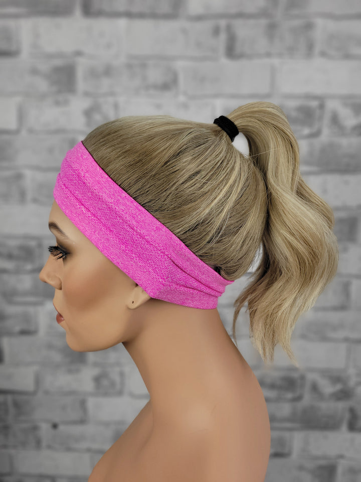 20" NEW Sport Pony Wig - Golden Oak (L)