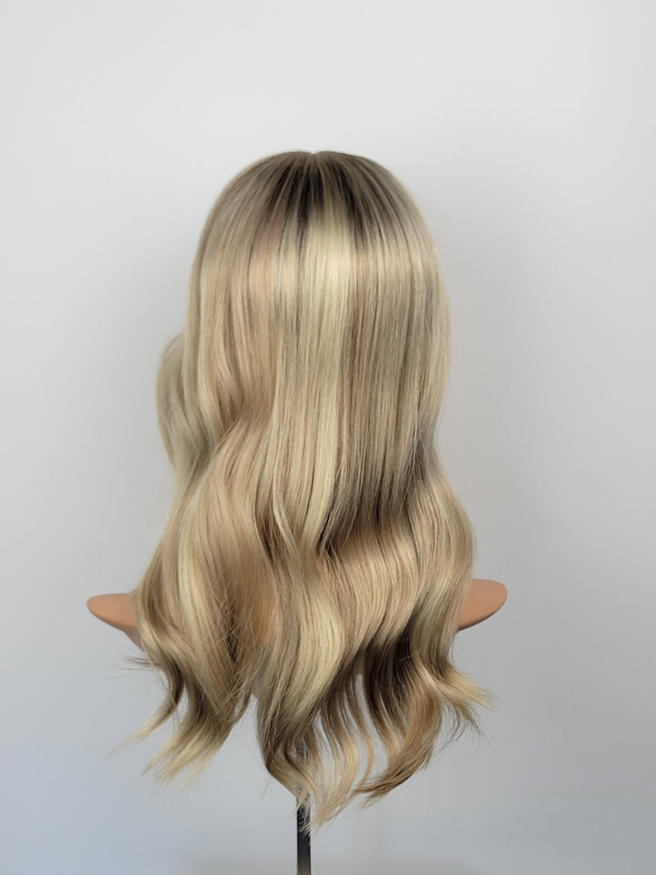 18" Closed Lace Topper - Toasted Shortbread Blonde (8x8)
