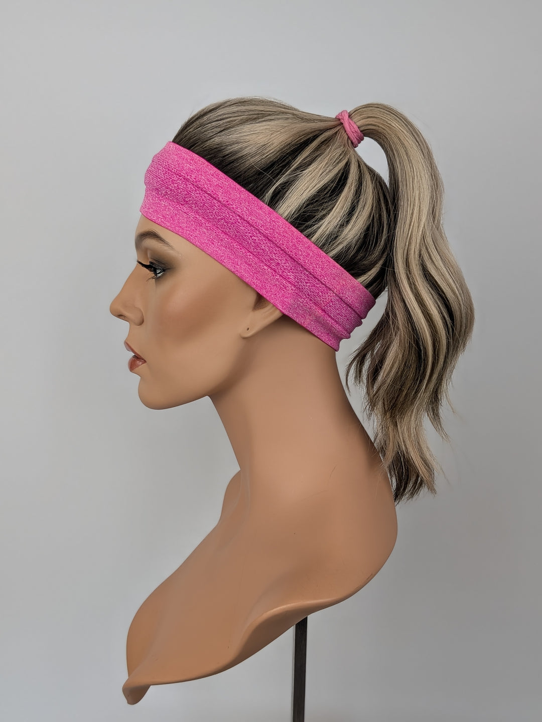 20" NEW Sport Pony Wig - Sun-Warmed Blonde (S)