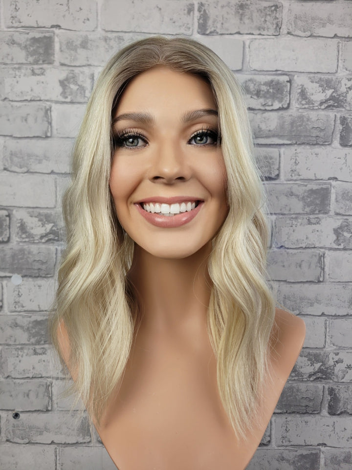 16" Closed Lace Topper - Shortbread Blonde (8x8)