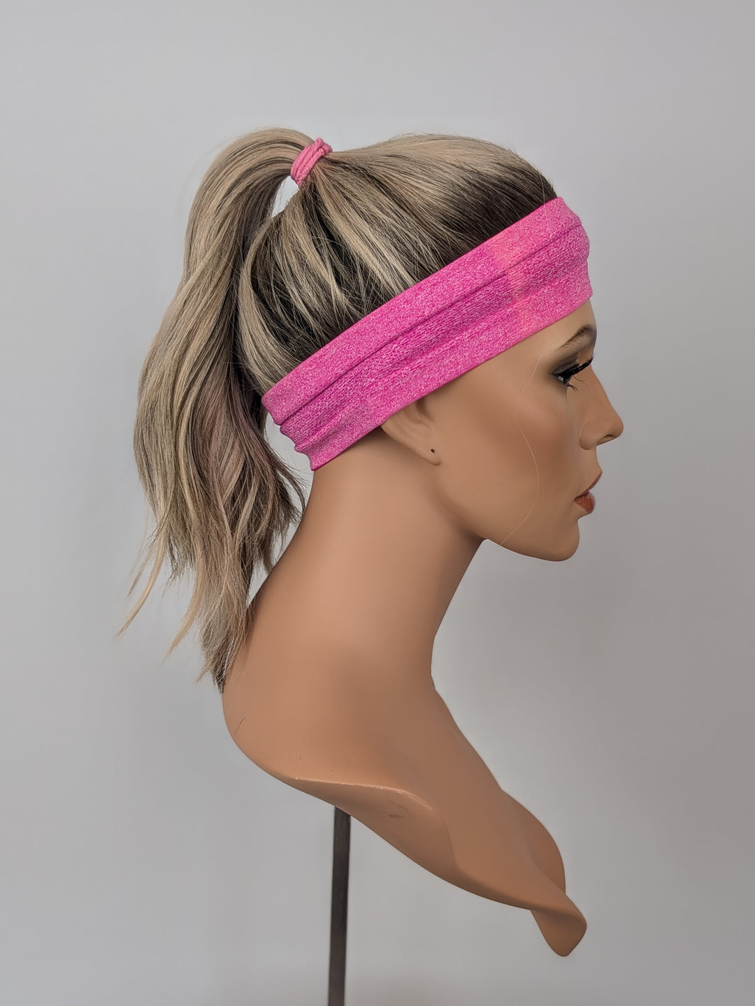 20" NEW Sport Pony Wig - Sun-Warmed Blonde (S)