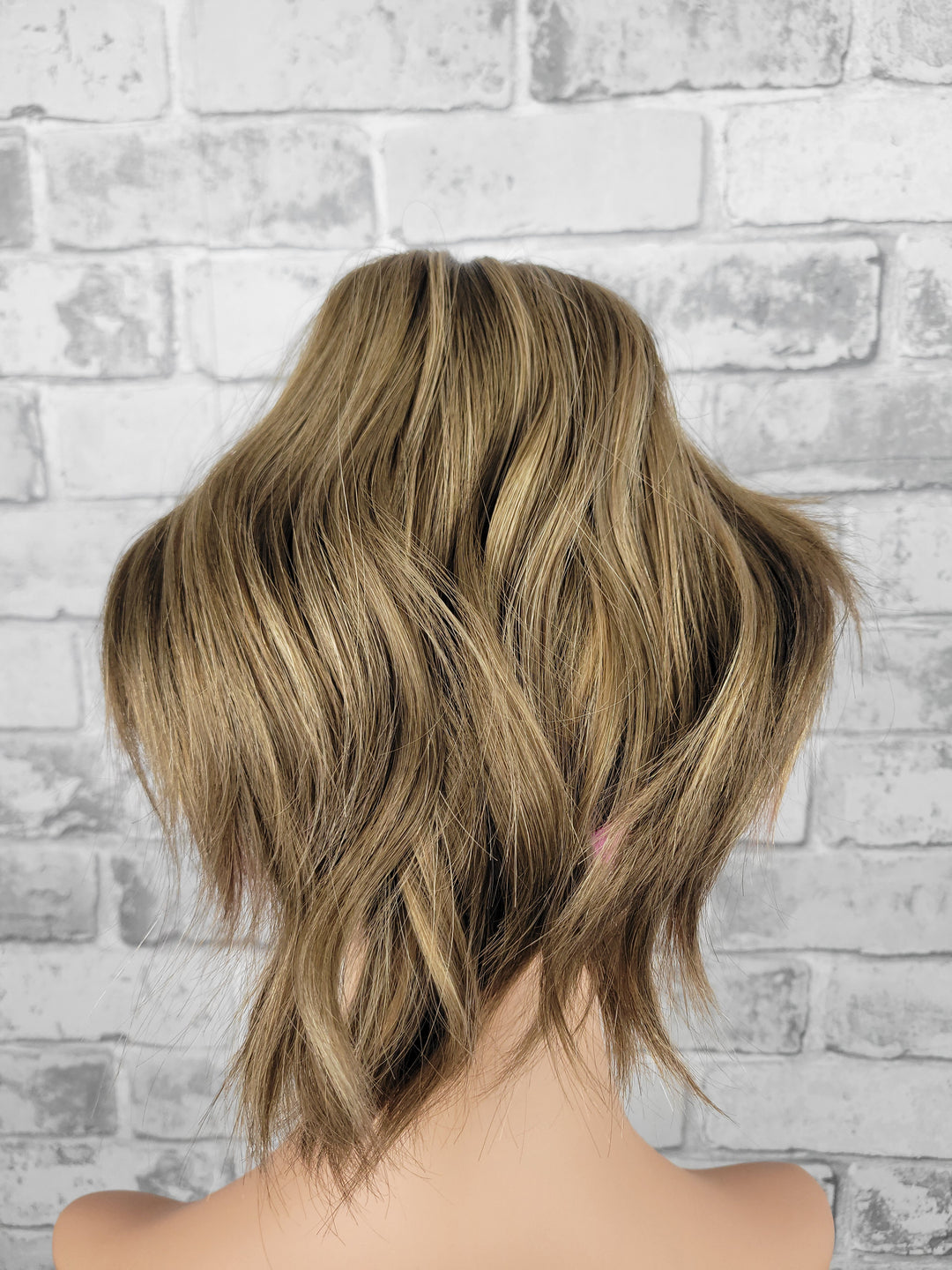 20" NEW Sport Pony Wig - Latte (L)