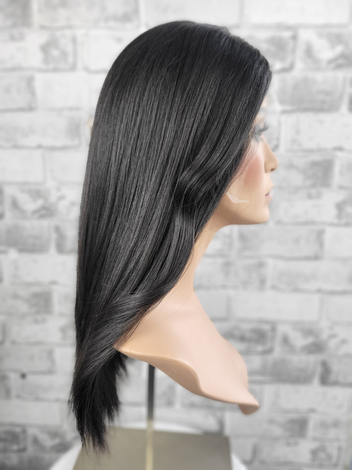 18" Lux Lace Wig - Natural Black (M)