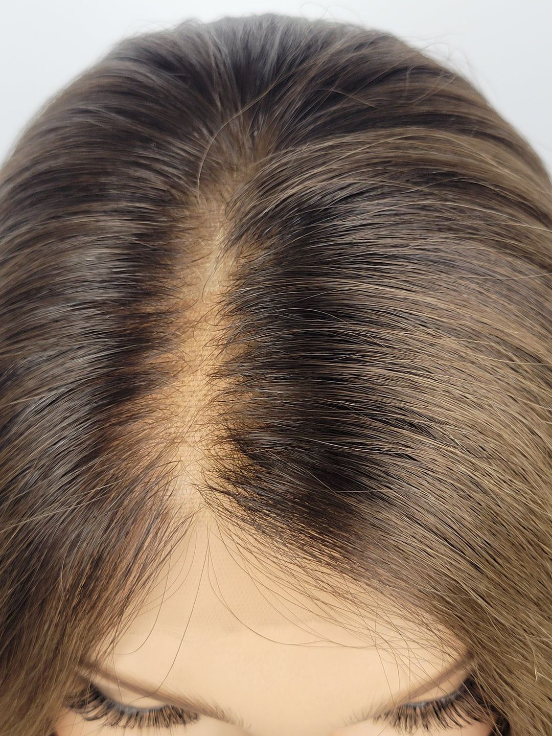 18" Lux Lace Wig - Coastal Bronde (M)