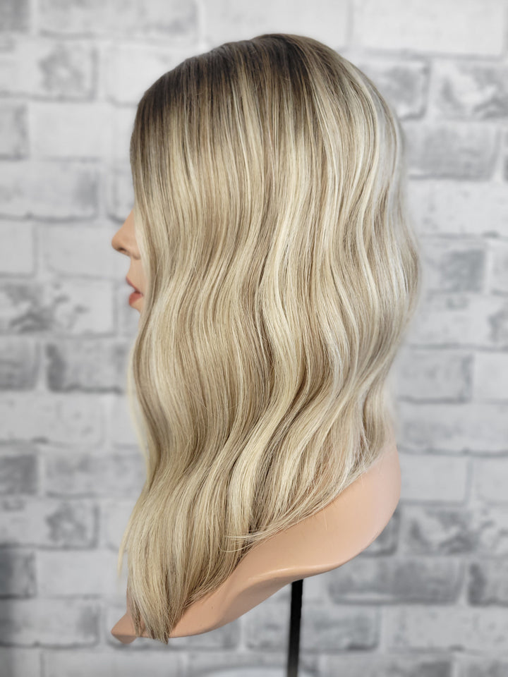 16" Closed Lace Topper - Hay Bale Beige  (8x8)