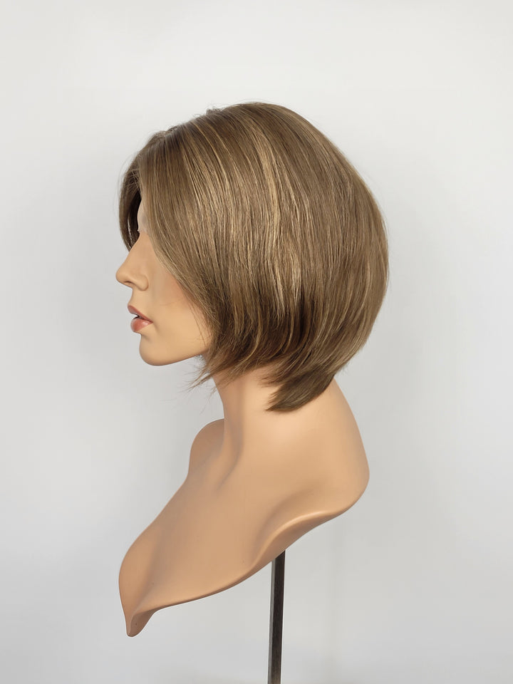 11" Lux Lace Wig - Prairie Sand (S)