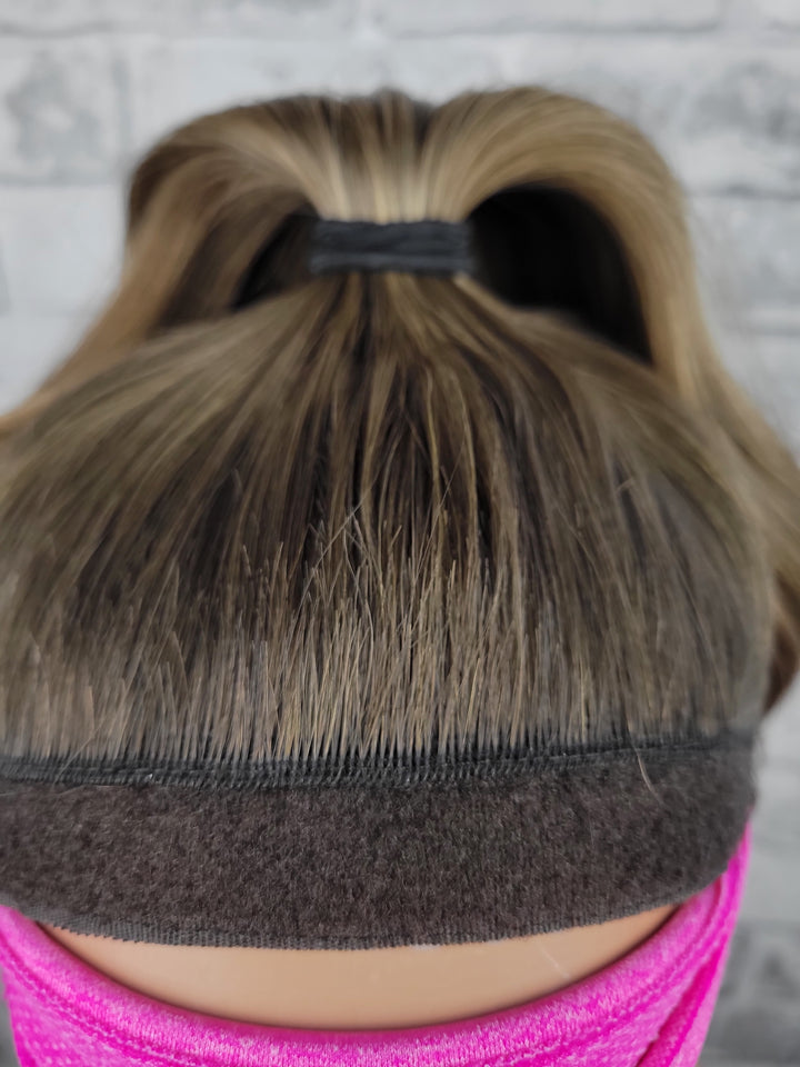20" NEW Sport Pony Wig - Latte (L)